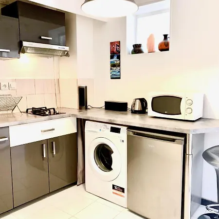 Apartment Riviera Cote D'azur - Vieux Old Town Parfait Studio Ac - 5mn Promenade Des - Menica 1 Nice